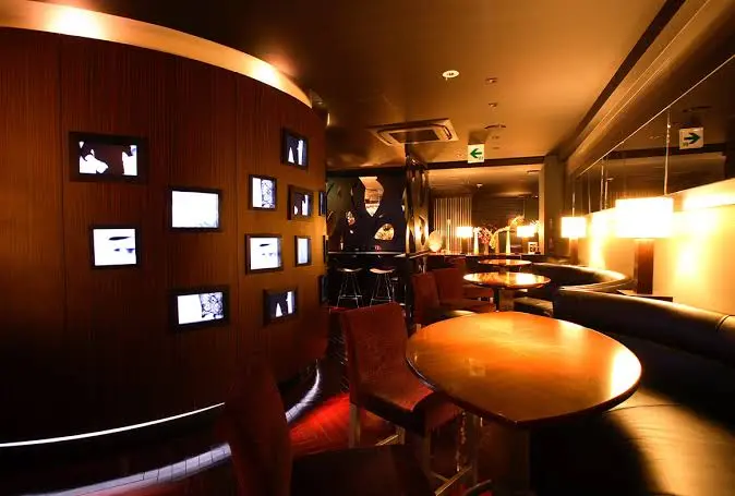 六本木エンカウンター店内画像2