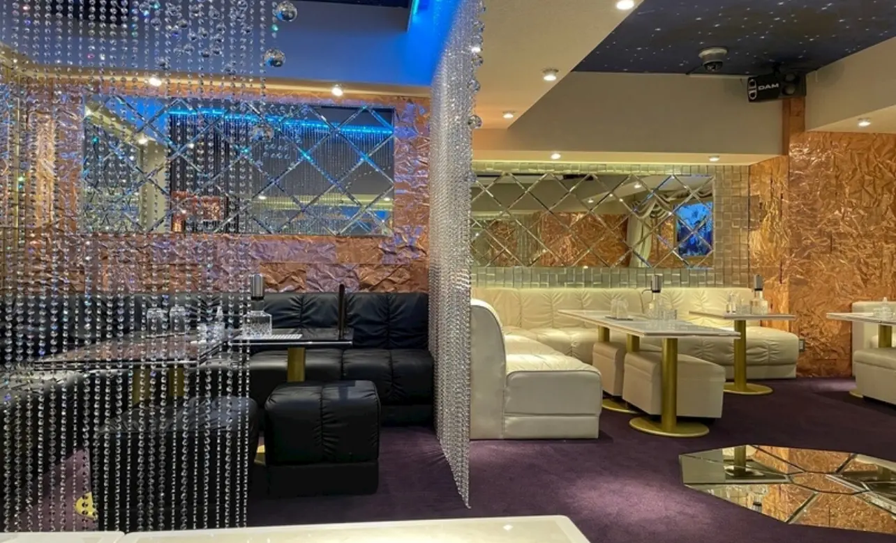 新橋ジパングプレミアム(club Zipangu Premium)店内写真