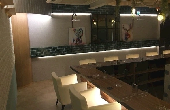 船橋ハニービー店内画像