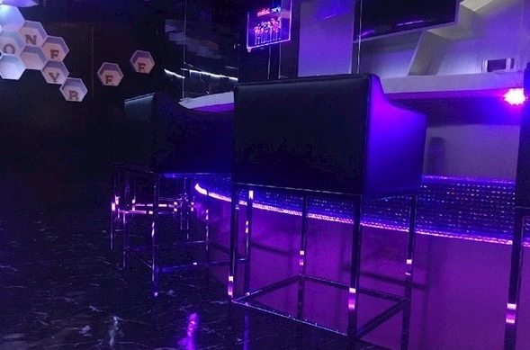 船橋ハニービー店内画像