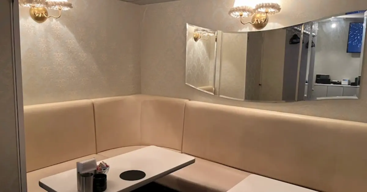 銀座プレミア店内写真