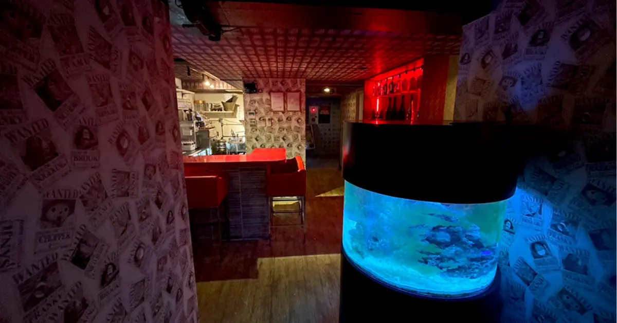 千葉富士見町ロジャー(NEW CLUB ROGER)のメインフロアを撮影した店内内装