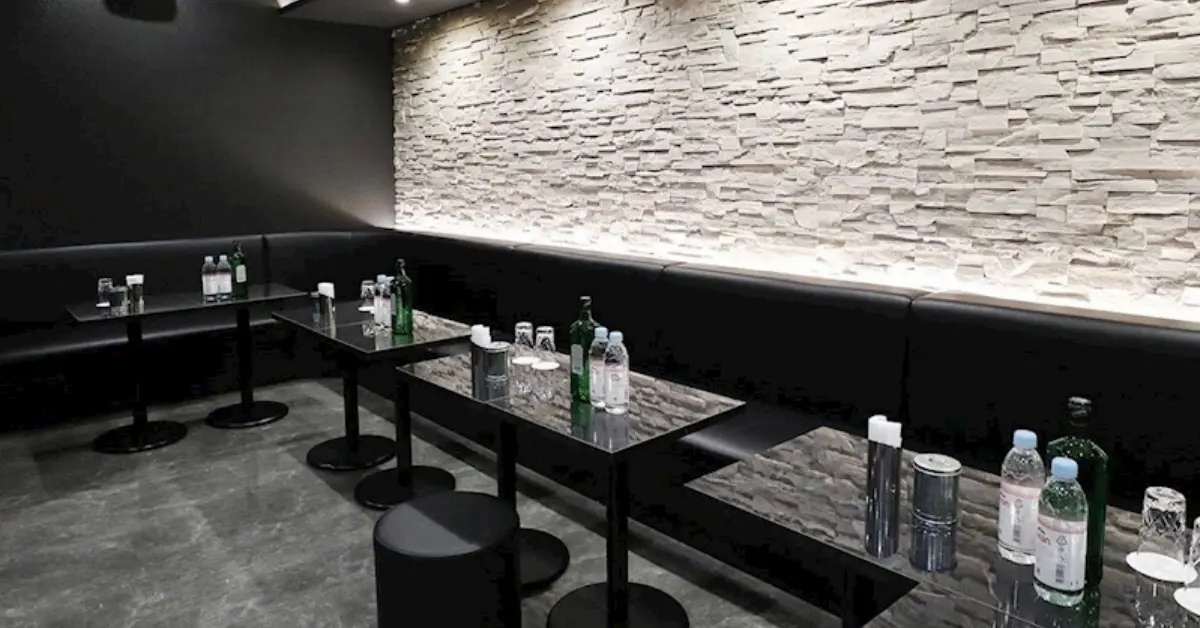 船橋ベラージオ(CLUB Bellagio)のメインフロアをテーブル側から撮影した店内内装