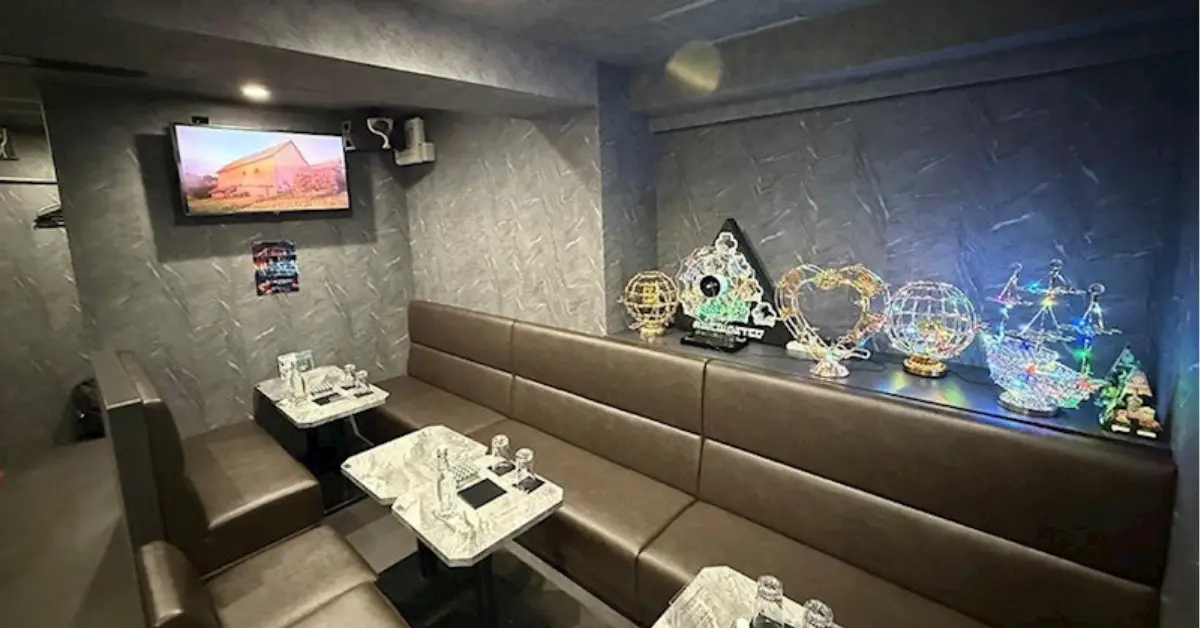 船橋ルアン（CLUB Luen）のメインフロアを撮影した店内内装