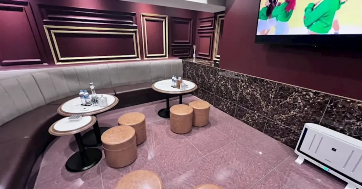 成田モア(MORE)の個室VIPルームを撮影した店内内装