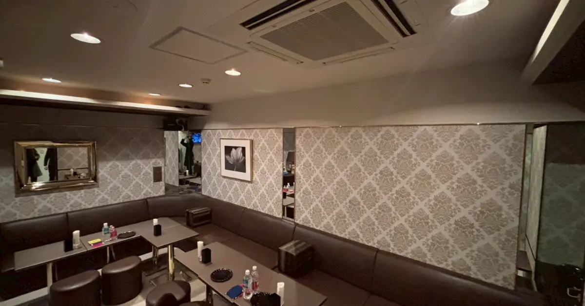 {銀座 ルランセ (Le rance}のメインフロア 店内内装