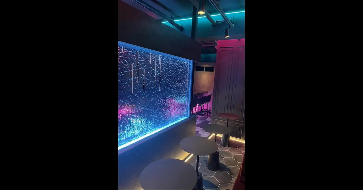 船橋 ガーデン(garden)のラウンジシートを撮影した店内内装